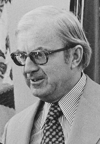 John_McLaughlin_(host)